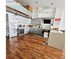 ENCANTADOR DUPLEX CON TERRAZA EN LAUREA MIRO