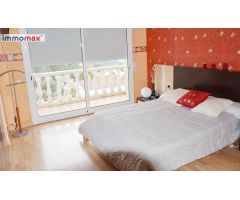 GRAN CASA CON PISCINA A 20 MINUTOS DE BARCELONA