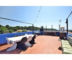 CASA EN VENTA EN PINEDA MAR - VISTAS AL MAR Y PISCINA