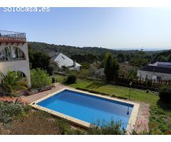 Chalet en Venta en Náquera, Valencia