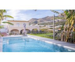Chalet en Venta en Callosa dEn Sarria, Alicante