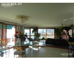 Villa de Lujo en Venta en Benidorm, Alicante