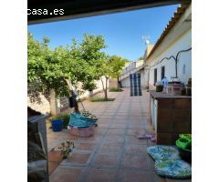 Inmobiliaria Jiménez Huéscar vende fantástico chalet muy amplio en paraje de la Torre en Mula, Murci
