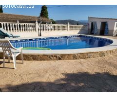 Inmobiliaria Jiménez Huéscar vende fantástico chalet muy amplio en paraje de la Torre en Mula, Murci
