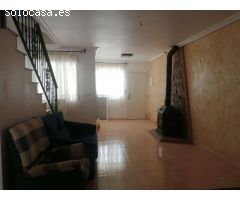 Inmobiliaria Jiménez Huèscar vende dúplex muy amplio en Pliego.