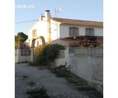 Inmobiliaria Jiménez Huéscar vende 4 viviendas  en la huerta de Mula por sólo 500.000 euros.