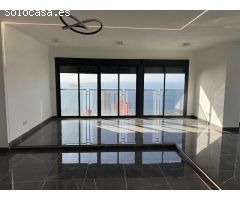 Dúplex en Venta en Benidorm, Alicante