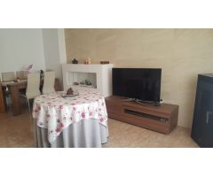 Inmobiliaria Jiménez  Huéscar vende piso muy coqueto en excelentes condiciones.