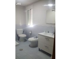 Inmobiliaria Jiménez  Huéscar vende piso muy coqueto en excelentes condiciones.