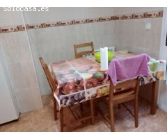 Inmobiliaria Jiménez Huèscar vende piso para entrar a vivir.