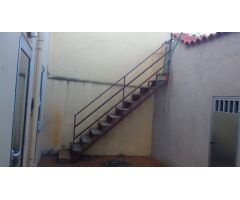 CASA VENTA CAÑIZAL 7 DORMITORIOS, PATIO.