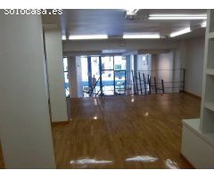 SE ALQUILA LOCAL EN ZONA CENTRO
