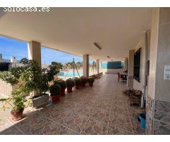 CHALET EN VENTA DE 7D CON PARCELA EN PRODUCCION
