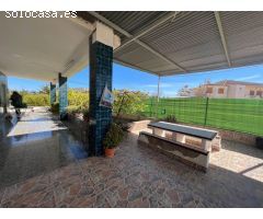 CHALET EN VENTA DE 7D CON PARCELA EN PRODUCCION