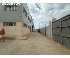 SE VENDE NAVE INDUSTRIAL DE 4000 METROS EN TORREVIEJA
