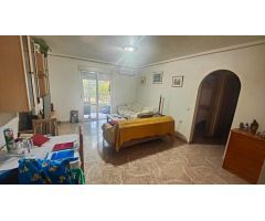 SE VENDE APARTAMENTO DE 2 DORMITORIOS EN EL ACEQUION, CINTA LA SAL TORREVIEJA ALICANTE