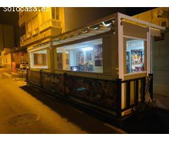 SE ALQUILA CON TRASPASO  RESTAURANTE CENTRICO EN TORREVIEJA