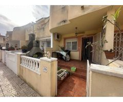 SE VENDE BUNGALOW 2 DOMITORIOS  URBANIZACION PINOMAR