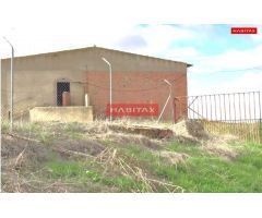 Nave Industrial en Venta en Vezdemarbán, Zamora