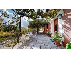 FINCA URBANA EN EL CENTRO DEL PUEBLO DE TORREMANZANAS.