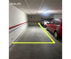 Plaza de garaje para 2 coches!!!