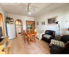 Bungalow con gran terraza en Los Alcázares
