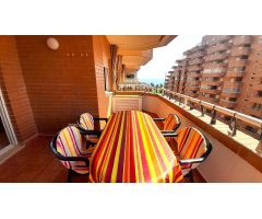 ¡Oportunidad única en Oropesa del Mar! Apartamento a solo 30 metros de la playa.