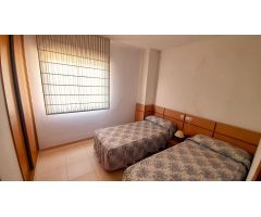 ¡Oportunidad única en Oropesa del Mar! Apartamento a solo 30 metros de la playa.