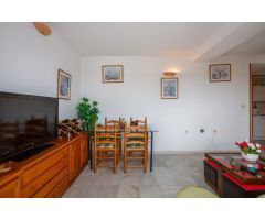 ¡Vistas al Mar y Comodidad en Torreblanca! Ático Dúplex de 3 Habitaciones + 1  baño