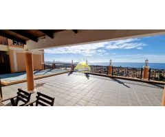 Dos Villas Independientes Semi-Adosadas con Vistas al Mar y Piscinas Privadas