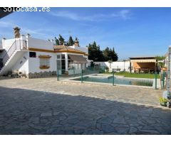 Villa galera con piscina privada