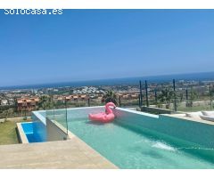 Nueva a estrenar un lujo de Villa ultra moderna con las mejores vistas