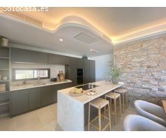Nueva a estrenar un lujo de Villa ultra moderna con las mejores vistas