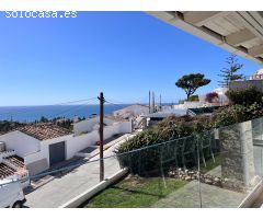 Espectacular villa recientemente renovada con piscina y apartamento separado en la planta baja.