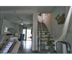 Chalet independiente y recientemente reformado en Calahonda