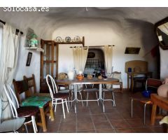 Casa cueva con terreno en Los Colorados, Puerto Lumbreras-Murcia