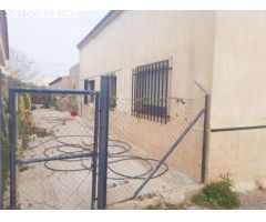 Casa con terreno en Venta en Puerto Lumbreras, Murcia