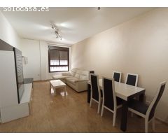 Piso de planta baja con patio y garaje junto al centro de Puerto Lumbreras