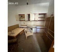 CASA CON PATIO PARA REFORMAR JUNTO AL CENTRO DE PUERTO LUMBRERAS