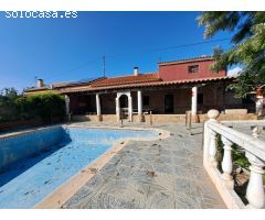 FINCA RURAL CON 4 VIVIENDAS Y NAVE
