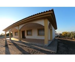 Magnífico Chalet Nuevo a Estrenar