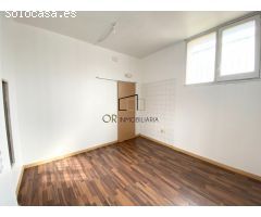Local comercial Santa Margarida i Els Monjos