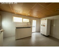 Local comercial de 175m2 en la zona de Pobla Nou, Vilafranca del Penedès