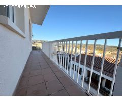 Impresionante Piso Reformado de 3 Habitaciones en Munia (Castellví de la Marca)