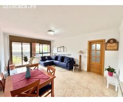 Planta baja de 4 habitaciones y terraza en Sant Julià, Vilafranca el Penedès