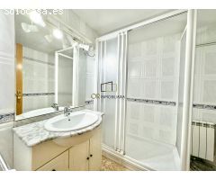 Planta baja de 4 habitaciones y terraza en Sant Julià, Vilafranca el Penedès