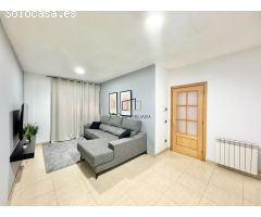 Acogedor piso de 2 habitaciones con patio y plaza de aparcamiento en El Vendrell