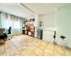 Casa de 5 habitaciones, 3 baños,  piscina y garaje en Les Cabanyes