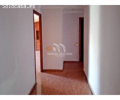 Impresionante piso en venta en la zona de En Corts  - Valencia
