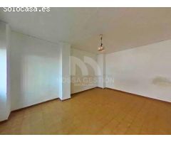 Oportunidad de inversión en LAlqueria de la Comtessa (Valencia) Casa de varias alturas